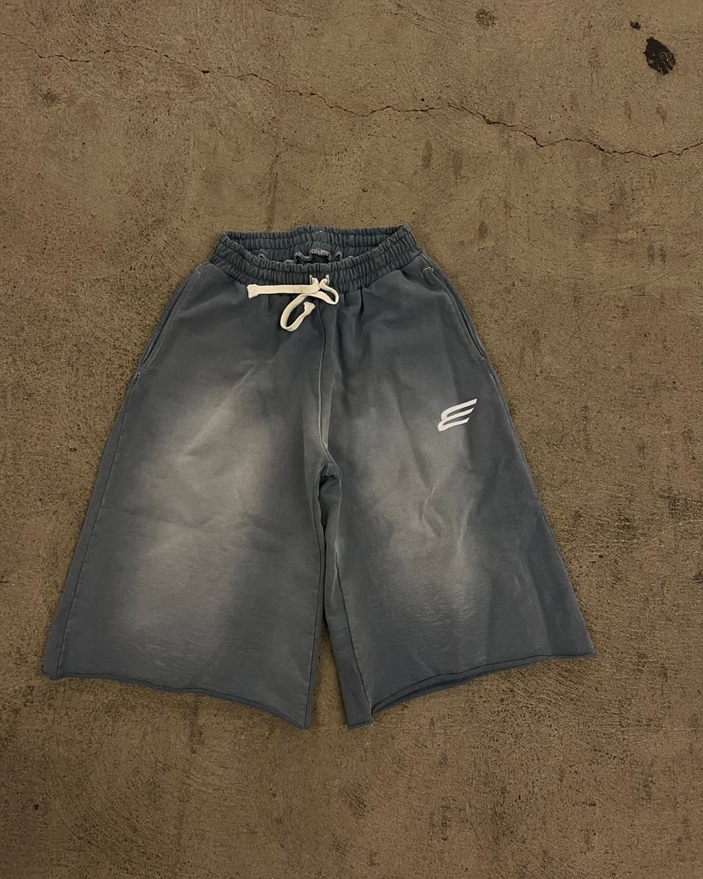 Ventura Blue 3/4 Shorts